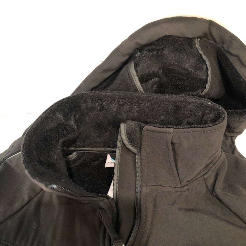 Free Country black Softshell Jacket - Picture 13 of 16